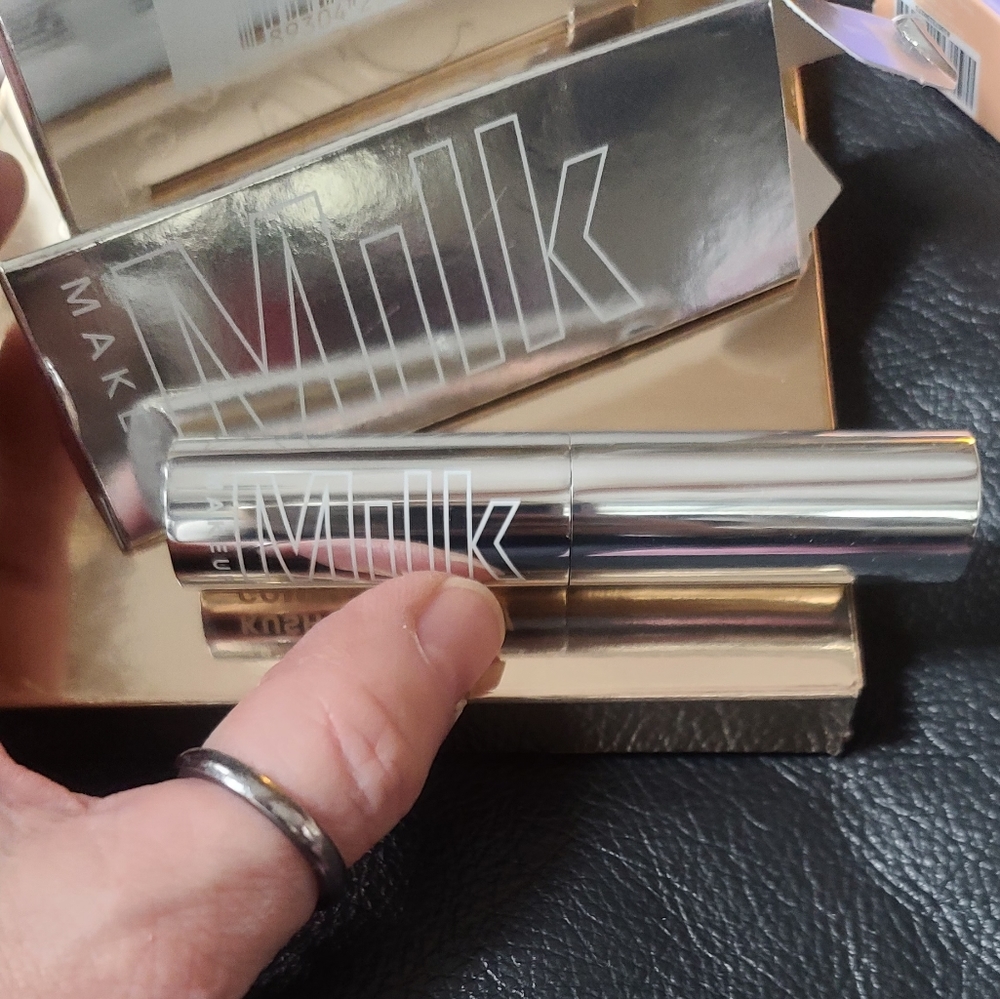 HOST PICK!MILK Studios  "Anastasia" "Insert name Here" Iconic 4PC  bundle SEALED - Picture 6 of 9